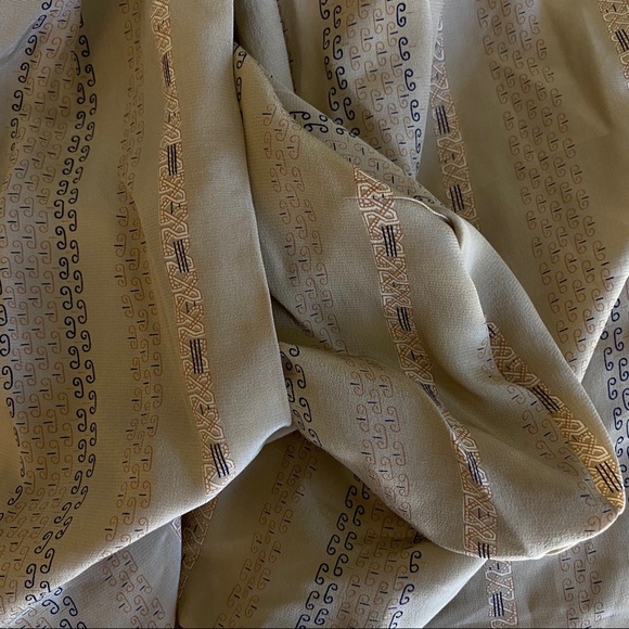 VINTAGE High Waisted Silky Skirt - Picture 10 of 10